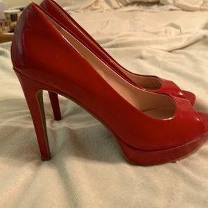 Chinese Laundry size 8 pumps. Never worn outside of the house.